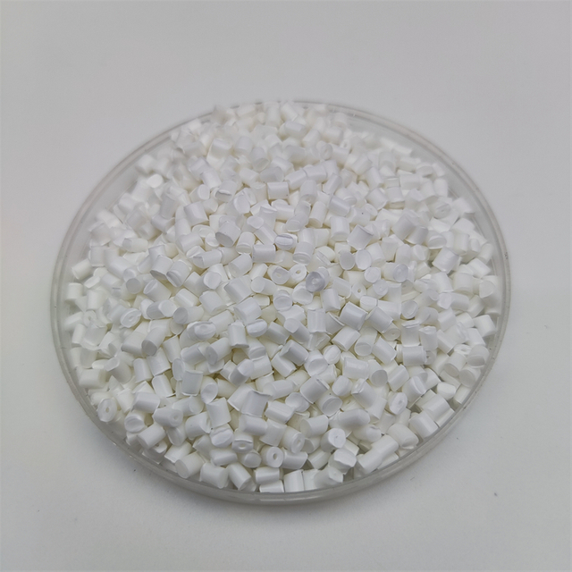 Polycarbonate (PC) Granular Raw Materials for Medical Equipment And Pharmaceutical Applications